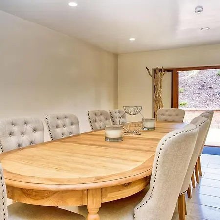 Casa vacanze Hart Luxury Home, Hottub Sauna & Games Bar *